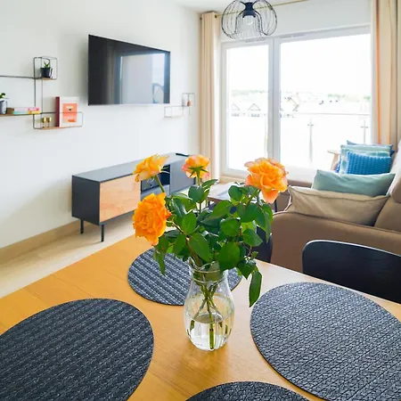 شقة Espresso Martini - Apaprtament 2-pok 350m Od Morza! Parking, Netflix *